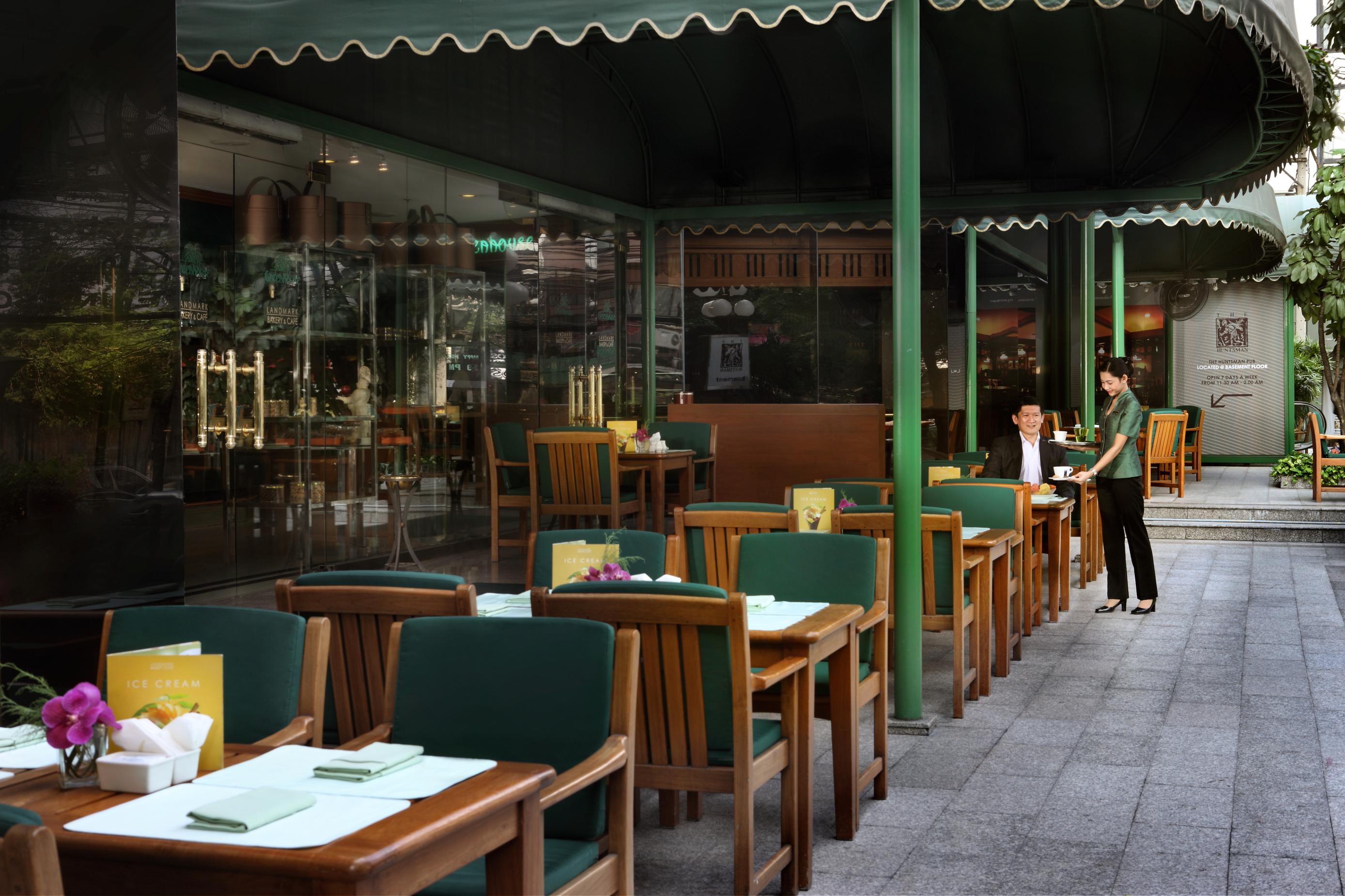 The Landmark Bangkok Luaran gambar The Terrace